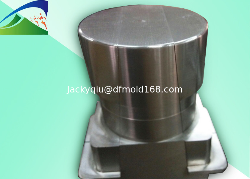 Haft Lifers mold construction for inner undercut parts. Good for automotive pannel components with three plate mould